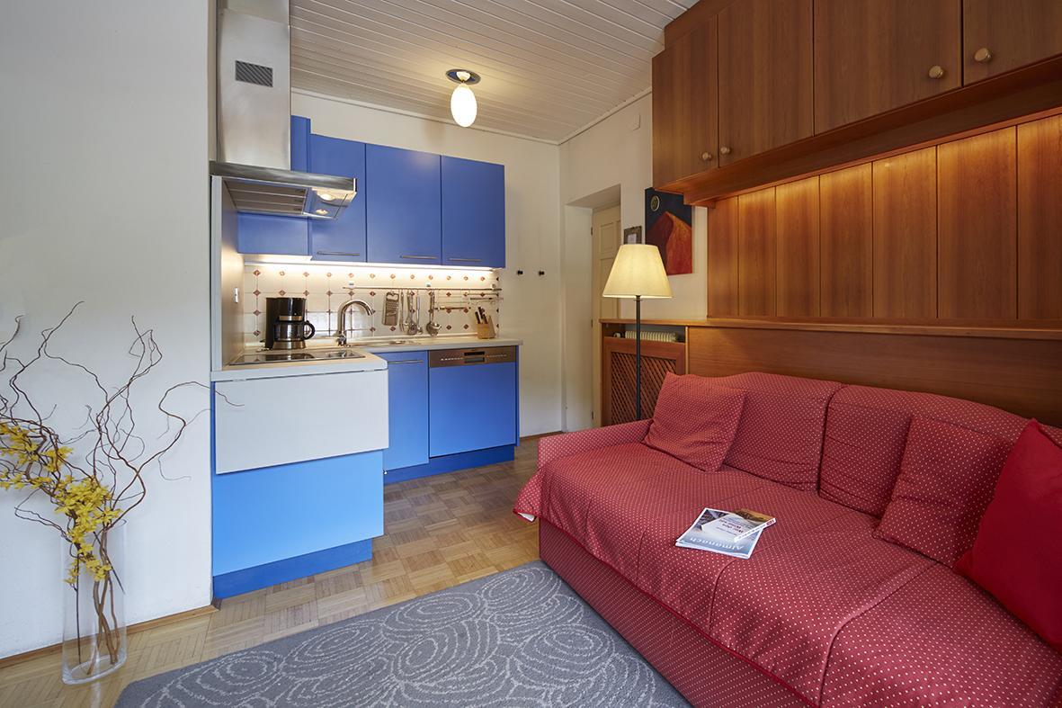 Christina Apartment *
